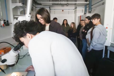 Appel à participation Expérience Campus : des visites animées par des étudiantes et étudiants.
